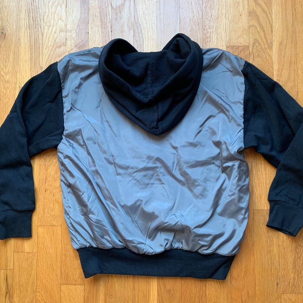NWT Velocity Zip Up Jacket Kids Small Grey Red Black - Picture 7 of 11